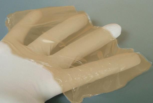 Terapia blizn hipertroficznych, keloidów, blizn po oparzeniach Plaster silikonowy z suchym wyciągiem z cebuli i niskocząsteczkową heparyną Zespół: prof. M.
