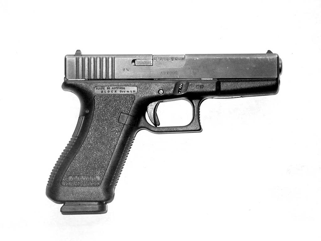 Pistolet ten ma samonapinający mechanizm spustowy połączony z bijnikowym mechanizmem uderzeniowym.