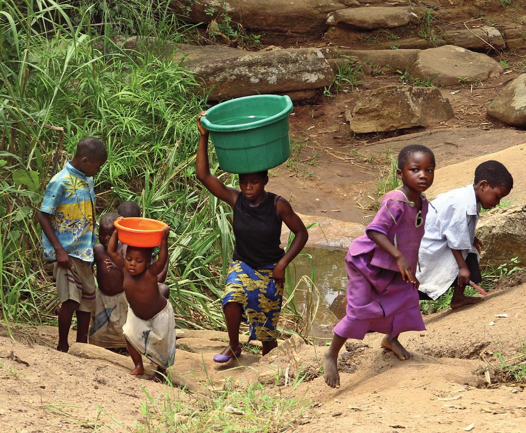 Dzieci często wykonują pracę ponad siły. Malawi jest na 8. miejscu na świecie, jeśli chodzi o wskaźnik dzietności.