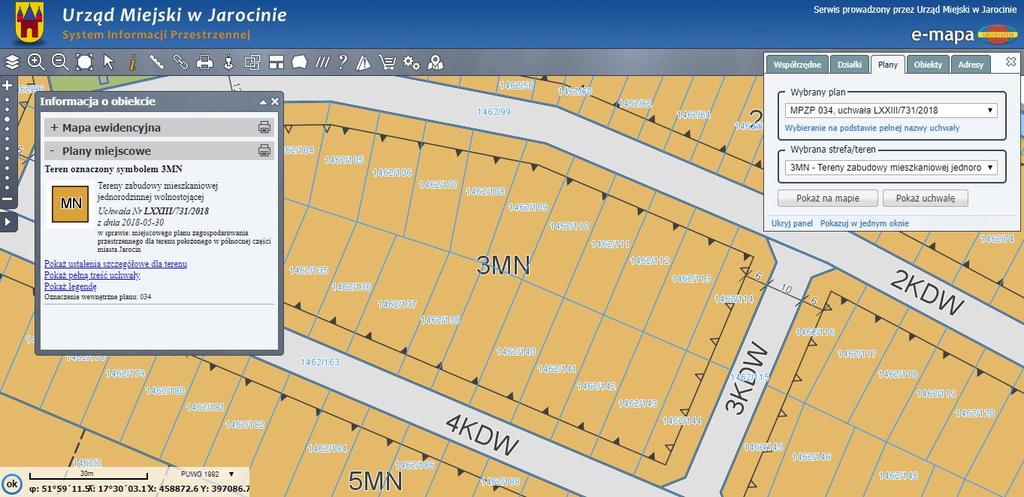 Informacje szczegółowe Plany miejscowe domyślnie wyświetlane są na tle danych ewidencyjnych, toteż daje to użytkownikowi możliwość łatwego zinterpretowania przeznaczenia terenu dla konkretnej działki.