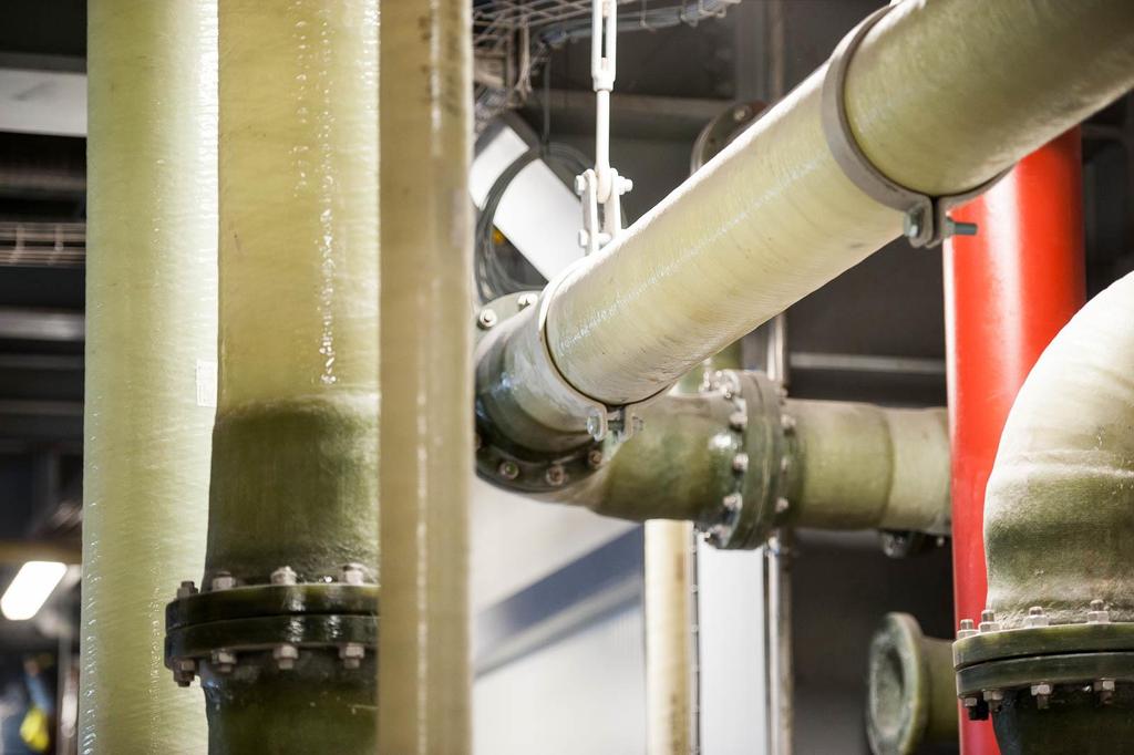 GLASS FIBER REINFORCED PLASTIC PIPELINES Oferujemy rury i kształtki typ D i E, które są wytwarzane zgodnie ze standardem DIN: DIN 16965 dla rur DIN 16966 dla kształtek Dopuszczalne ciśnienie
