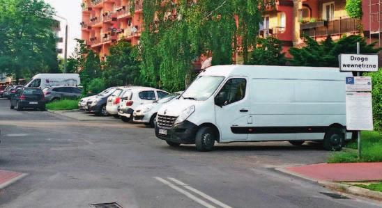 uiszczeniu odpowiedniej opłaty. Realizowana jest wtedy podróż szybka w okresie kongestii, w godzinach szczytowych. Opłata może zostać pobrana od razu, np.