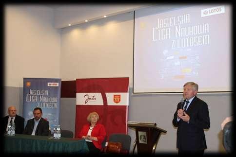 Spotkania i wydarzenia 13 listopada - ruszyła druga edycja Jasielskiej Ligi Naukowej z Lotosem.