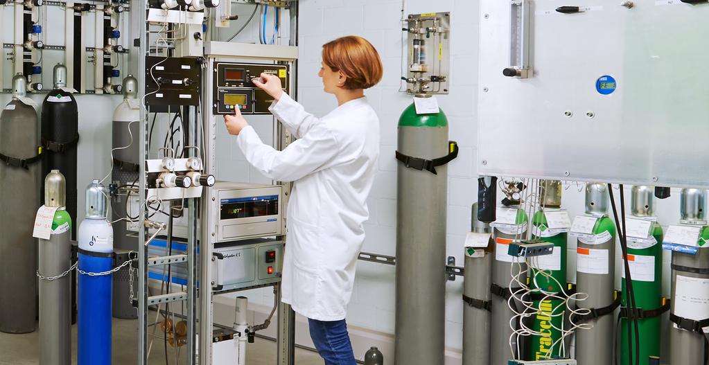 Bezpieczeństwo i higiena pracy Stosowanie gazów. Techniczne wskazówki bezpieczeństwa. Bezpieczeństwo to najważniejszy element każdej wykonywanej pracy.