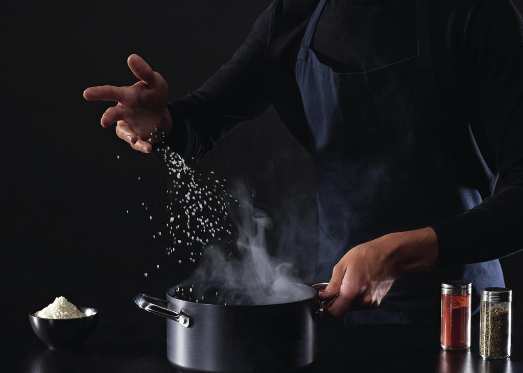 UMIEJĘTNOŚĆ TWORZENIA DOSKONALYCH PRODUKTÓW Nowa funkcja Pâtisserie française Francuskie przysmaki - 14 programów automatycznych na doskonałe ale trudne do wykonania francuskie desery, takie jak np.