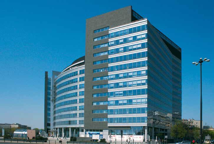International Business Center Warszawa Nowoczesny biurowiec o 14
