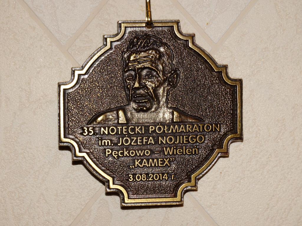 Pamiątki i odznaczenia Odznaczenia olimpijczyka: Krzyż Walecznych Srebrny Krzyż Zasługi z Mieczami Postać Józefa