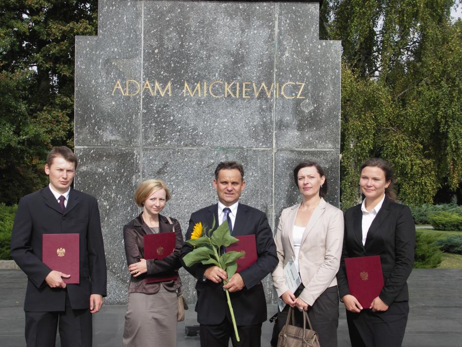dydaktyczny, poświęcenie dla studentów oraz okazaną życzliwość,