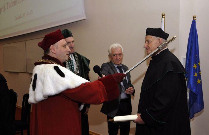 Gdański Uniwersytet Medyczny uhonorował PROF.