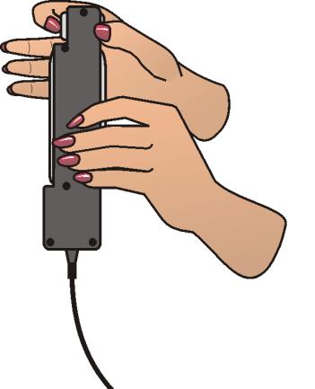 3 Rysunek 3 10. Wykonaj pomiar siły nacisku kolejnych palców (wskazujący, środkowy, serdeczny, mały): a. Osoba badana naciska z maksymalną siłą górny czujnik kolejnymi palcami, po 5 sek. na palec. b. Po ok.