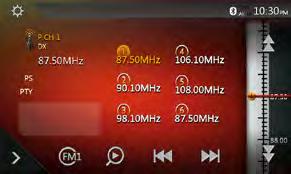 PolskiPolski 14. OBSŁUGA TUNERA Tuner w tej jednostce głównej obsługuje system RDS (Radio Data System) w paśmie FM. Słuchanie radia 1. Naciśnij przycisk [Tuner] w menu głównym wyświetlacza.