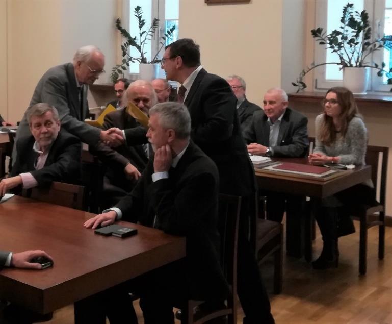 prof. Piotr Guga 2. prof. Zbigniew Bartczak 7. prof. Piotr Kiełbasiński 3. prof. Teresa Basińska 8. prof. Barbara Nawrot 4. dr hab. Melania Bednarek 9. prof. Andrzej Pawlak 5. prof. Tadeusz Biela 10.