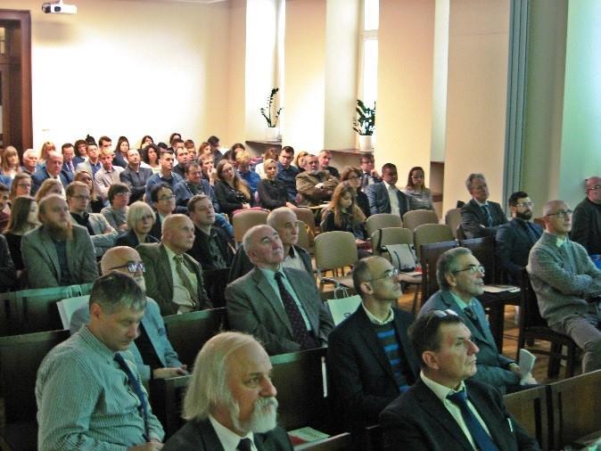 W tym roku obchodziliśmy dwa jubileusze 70-lecia: Profesora Tadeusza Gajdy z Wydziału Chemicznego Politechniki Łódzkiej oraz Profesora Janusza Zakrzewskiego z Wydziału Chemii Uniwersytetu Łódzkiego.