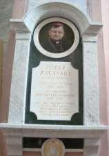 160 Monografia rzymskokatolickiej parafii św. Mikołaja w Grabowcu, tom II Biskup diecezji tarnowskiej (29.09.1990-14.06.1997). Mianowany na biskupa 29 września 1990 roku.