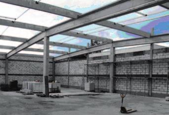 P-70, jednakże wiele firm produkuje zestawy prefabrykatów obejmujących słupy, stoposłupy, podwaliny, belki podsuwnicowe, rygle, płatwie oraz elementy sprężone, takie jak: dźwigary