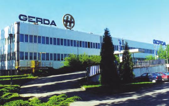 infrastruktura produkcyjna znajdująca się w kilku