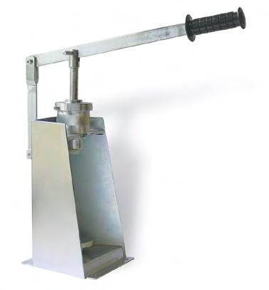 (szerokość, wysokość) 900 mm x 1200 mm 007029 BOLL obrotowy stojak lakierniczy Ocynkowany stojak o stabilnej konstrukcji i wygodnym mechanizmie obrotowym blokowanym pedałem umożliwia ułożenie