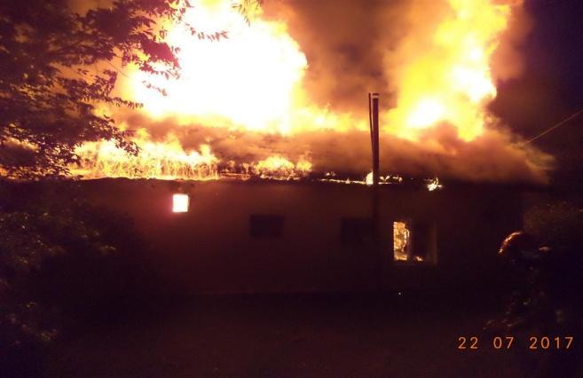 3.2.2. Pożar 1403001-0392 / Smolanka, Budynek gospodarczy W sobotę, 22 lipca o godz.