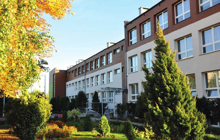 Świs) Zespół Szkół nr 2 przed