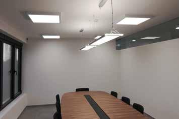 NOWOŚĆ SMART LIGHTING SOLUTION Panel zwieszany LED Zenith NOWOŚĆ: dostępne również w wersji BLE z inteligentnym systemem bezprzewodowego sterowania poprzez Bluetooth Specjalna konstrukcja