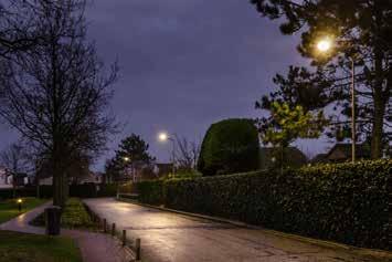 140065922 LEDStreetlight 20W-4000K-SE HID 50W 20 2500 125 4000 140066385 LEDStreetlight 40W-4000K-SE HID 70W 40 4600 115 4000 543014002700 LEDStreetlight 65W-4000K-SE HID 100W 65 7475 115