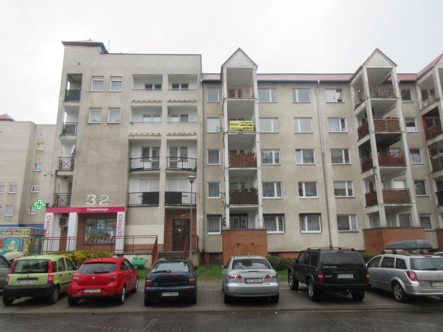 Fot. nr 4. Opis lokalu mieszkalnego. Lokal mieszkalny zlokalizowany jest na IV piętrze budynku mieszkalnego IV-ro piętrowego i składa się z nsp.