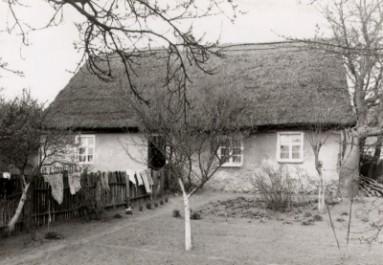 Papież 1130-1143 Dworek w