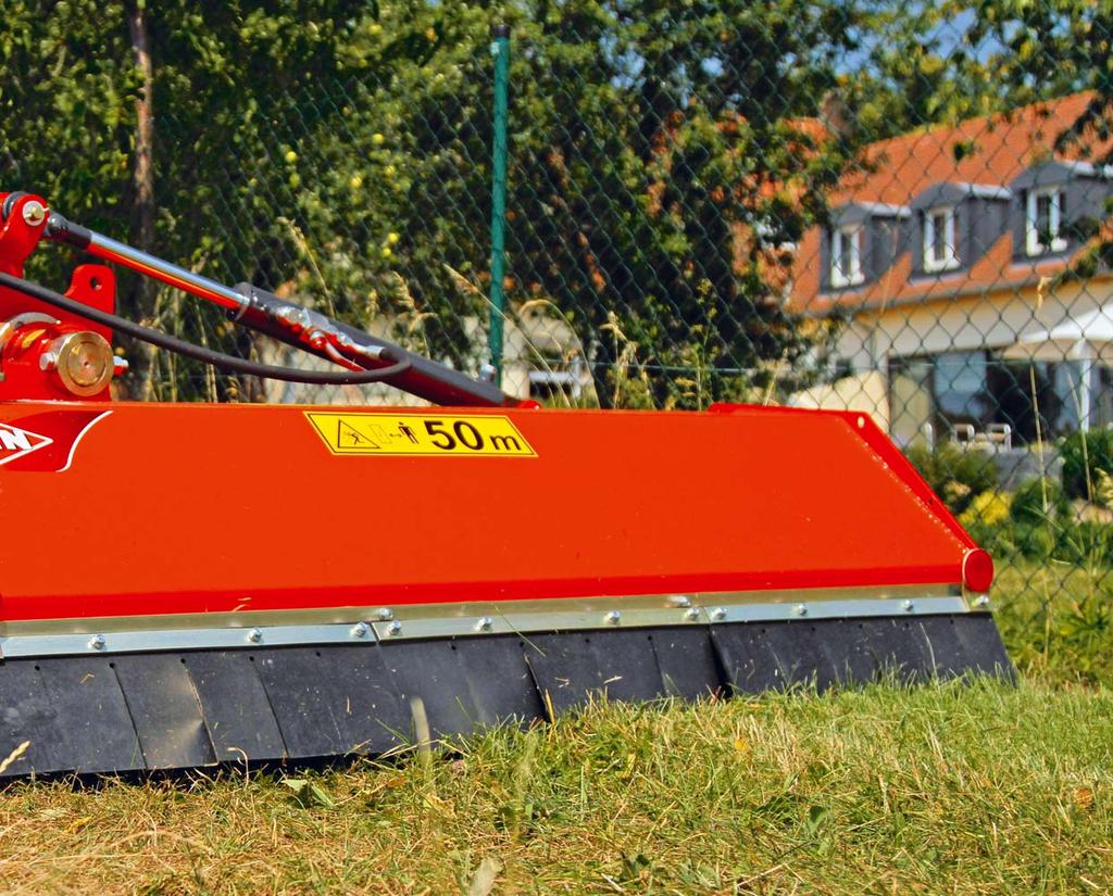 OPATENTOWANE ELEMENTY ROBOCZE ZWIĘKSZAJĄ ŻYWOTNOŚĆ ROTORA Opatentowane noże młotkowe mają perfekcyjnie opracowany kształt, który zapobiega powstawaniu wgnieceń na
