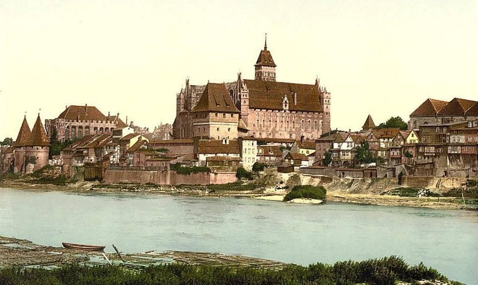 Zamek w Malborku.