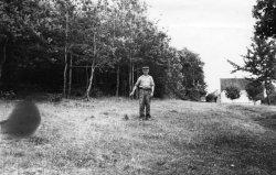 Droga wjazdowa do wsi Michniów od strony północnej, 1968 r.