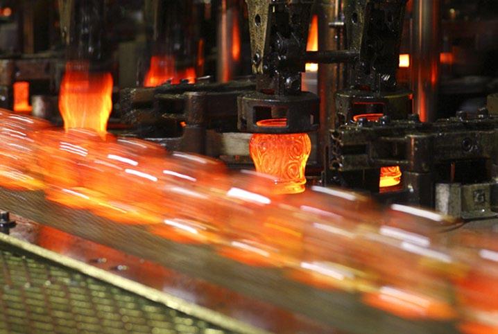 Produkcja lampionów odbywa się w Spółce CIECH Vitrosilicon, w zakładzie w Iłowej.