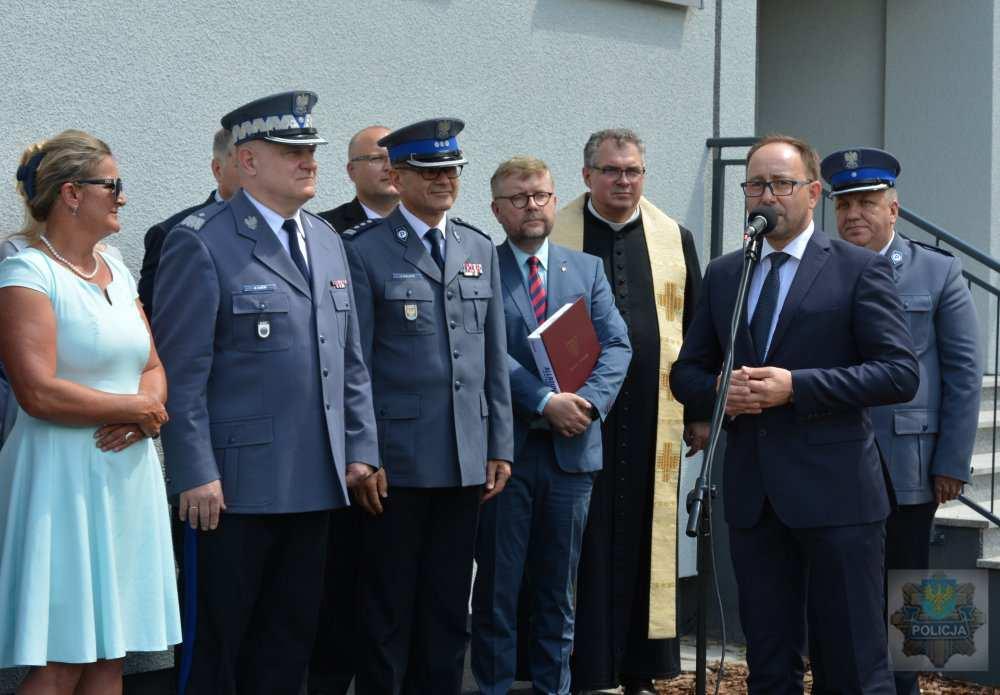 Jednostka pozwala między innymi na stały kontakt mieszkańców z policjantami, ułatwia informowanie funkcjonariuszy o sytuacjach zagrażających bezpieczeństwu.