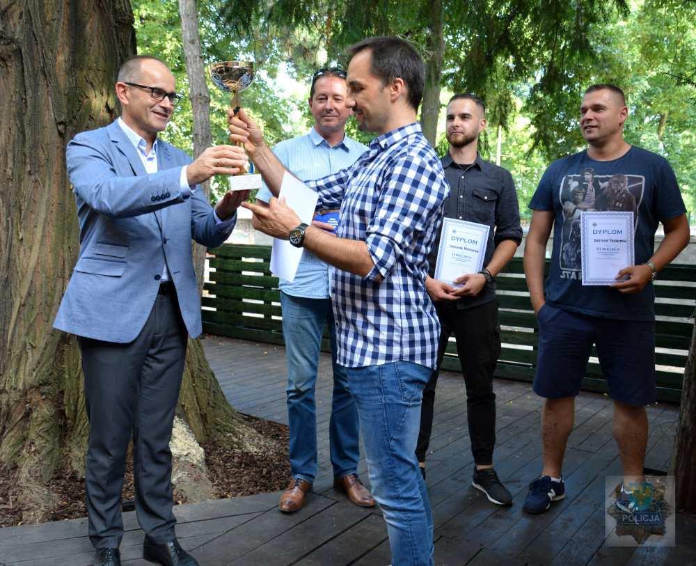 Bezkonkurencyjnym dziennikarzem - i to już trzeci raz z rzędu - okazał się Pan Paweł Misiak.