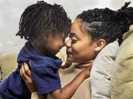 Martin was so delighted at the idea of fatherhood that he became lovely and loving again. Martin był tak zachwycony ideą ojcostwa, że stał kochany i kochał ponownie.