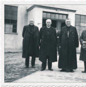 Rozdział V Fabryka Grzejników Ważną dziedziną działalności Alfonsa Hoffmanna było grzejnictwo elektryczne. W 1933 r.