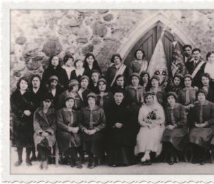 W 1918 roku rodzice umieścili Bernarda w gimnazjum w Gdańsku. Liczyli zapewne, że wkrótce miasto to stanie się częścią odrodzonego po 123 latach niewoli państwa polskiego.