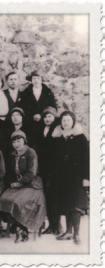 Bernard zamieszkał więc u Grzeniów (kuzynostwa ojca) i wraz z ich synem Leonem uczęszczał do gimnazjum miejskiego w Gdańsku.