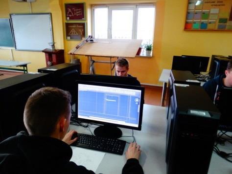 laboratoriach budowlanych; wojsku i innych służbach mundurowych.