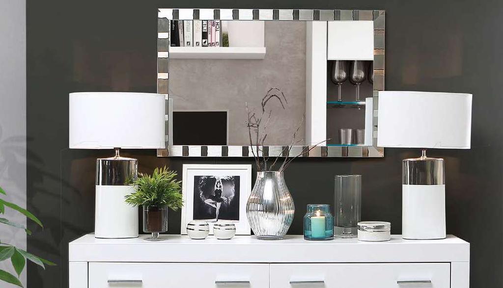1. Lampa ceramiczna biało - srebrna AZ-LA-338 wym. 30 x 68 x 30 cm 2. Świecznik szklany popiel AZ-CE-C284 wys. 15,5 cm [8] 3. Świecznik ceramiczny biało - srebrny AZ-CE-C237 wys. 8 cm 4.