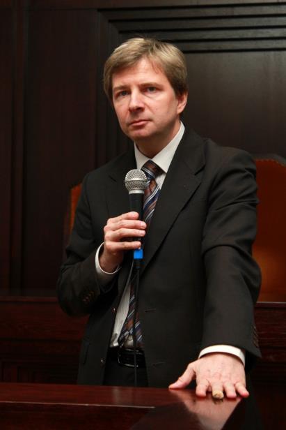 Kolejne lata funkcjonowania na Uniwersytecie Wrocławskim ugruntowały pozycję Centrum jako solidnego organizatora i współorganizatora przedsięwzięć naukowo -