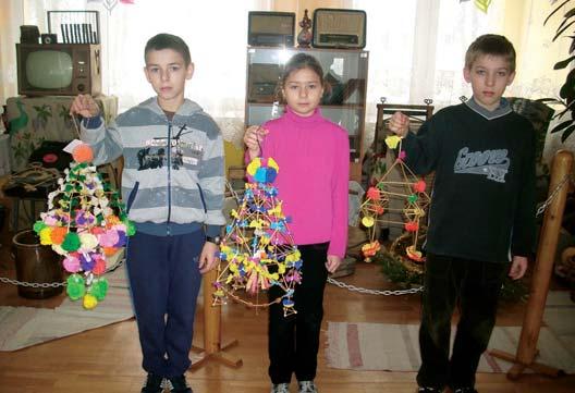 12 Z YCIA SZKO Y G os Racià a nr 12/2010 Konkurs bo onarodzeniowy Tradycyjnie Szko a Podstawowa w Starym Gralewie og osi a konkurs dla uczniów szkó podstawowych (klasy IV-VI) oraz gimnazjów z terenu