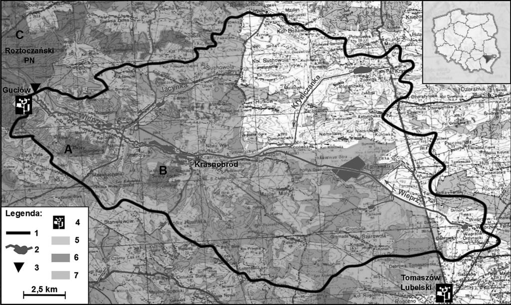 Ryc. 1. Zlewnia górnego Wieprza na tle obszarów chronionych Natura 2000 (wg http://mapy.geoportal.gov.pl/imap).
