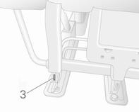 Fotele, elementy bezpieczeństwa 53 Kombi, bus Zdejmowanie Za pomocą narzędzia z zestawu znajdującego się w schowku w desce rozdzielczej obróć dźwignie, aby odblokować fotel.