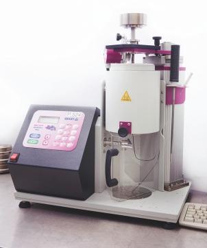 utz 4quality Plastometr służący do ustalenia masowego (MFR) i objętościowego (MVR) wskaźnika szybkości płynięcia.