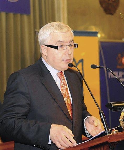 PLASTICS INTERVIEW Krakchemia: kierunek handel Na pytania redakcji odpowiada Pan Andrzej Zdebski, Prezes Zarządu Krakchemia S.A. Blisko 600 mln PLN netto przychodów rocznie w latach 2013 i 2014 wobec 277 mln PLN netto w roku 2017.