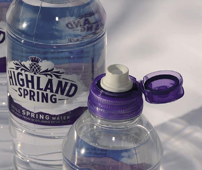FILMS&PACKAGING Zakrętka wzmacnia wizerunek wody Highland Spring Produkowane przez RPC Massmould sportowe zakrętki następnej generacji Secure Flip używane są z różnymi butelkami z PET do pakowania