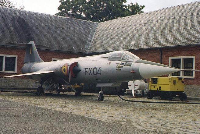 50 TECHNOLOGII, KTÓRE ZMIENIŁY ŚWIAT POLIMERÓW W2F-Hawkeye firmy Grumman miał w połowie lat 60-tych śmigła z włókna węglowego.