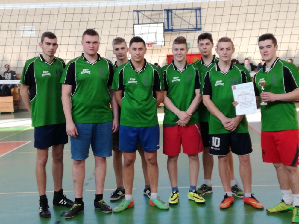 MISTRZOSTWA POWIATU W PIŁCE SIATKOWEJ 23 stycznia 2017r.