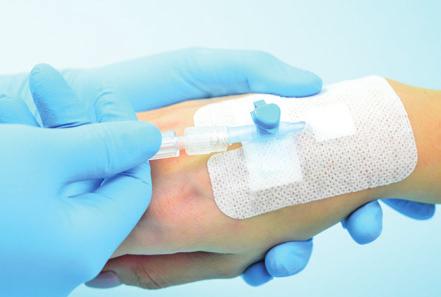 biały PLASTIplast przylepiec tkaninowy cielisty SOFTplast przylepiec włókninowy SILKplast przylepiec jedwabny FILMplast przylepiec foliowy POREplast przylepiec włókninowy z perforacją NONVIplast