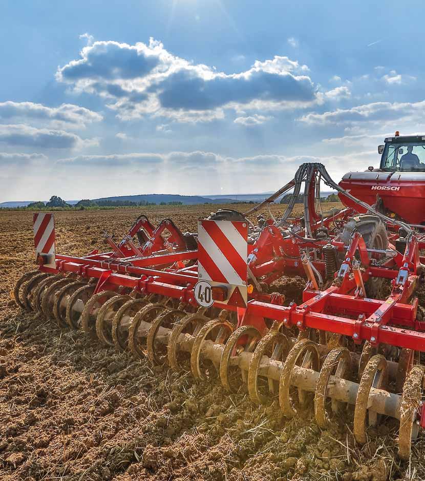 Wszystkie informacje i ilustracje mają charakter orientacyjny i nie są wiążące. Zastrzegamy sobie prawo zmian technicznych i konstrukcyjnych. PL-90.040.108 (2015.